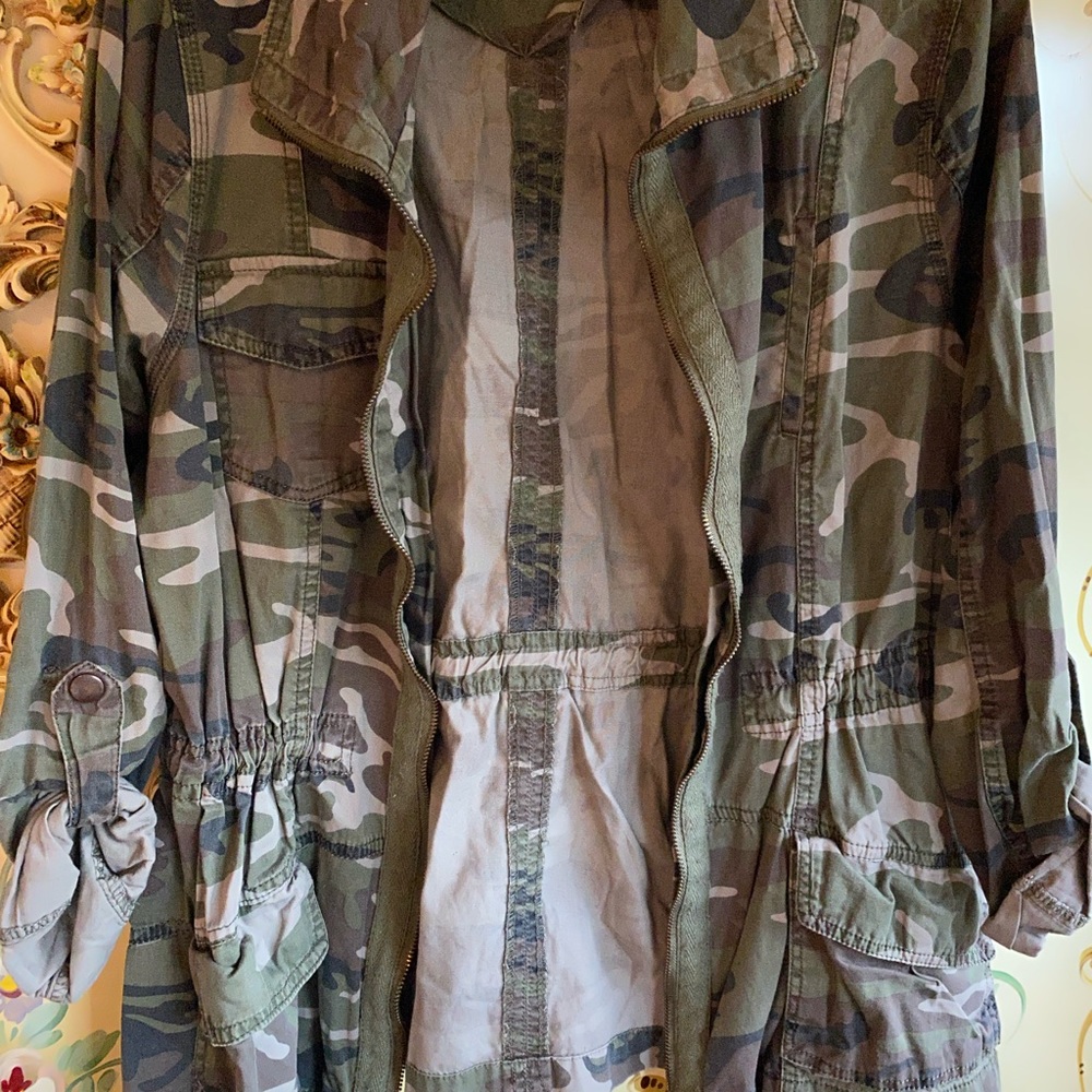 Camo Lightweight Green  Charlotte Russe Jacket No Lining I - Picture 4 of 12